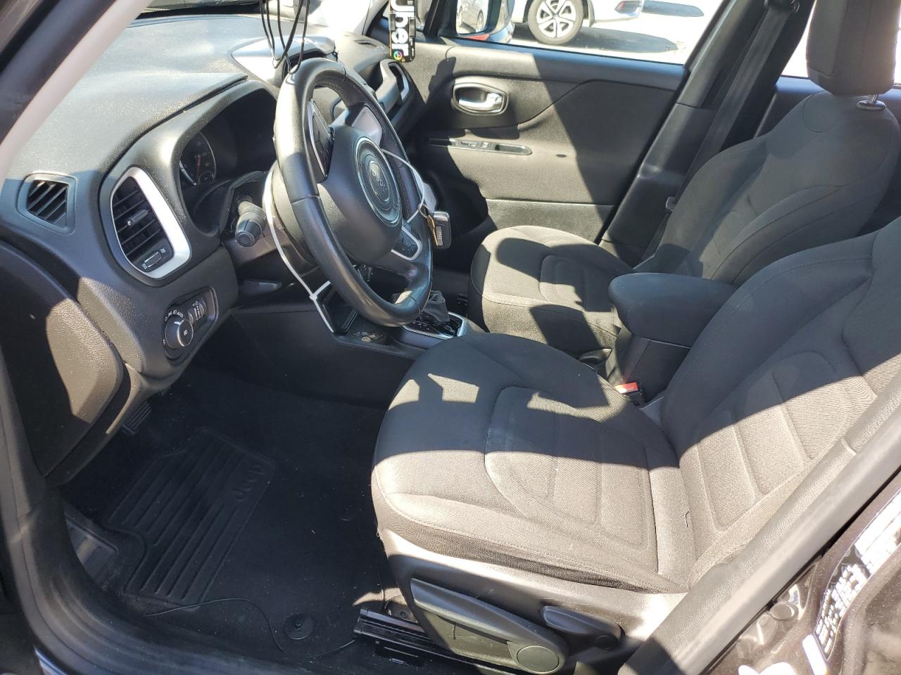 2018 Jeep Renegade Latitude VIN: ZACCJABB2JPJ40512 Lot: 84050615