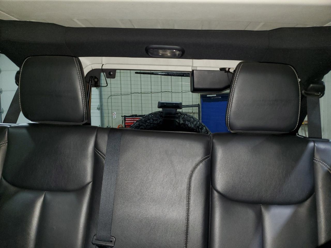 2017 Jeep Wrangler Unlimited Sahara VIN: 1C4HJWEG0HL588470 Lot: 81406155