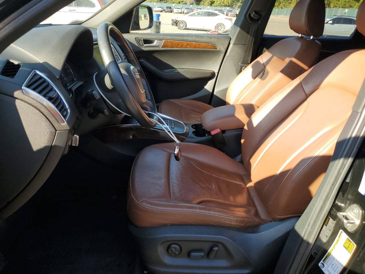 2012 Audi Q5 Premium Plus VIN: WA1LFAFP0CA083086 Lot: 84220895