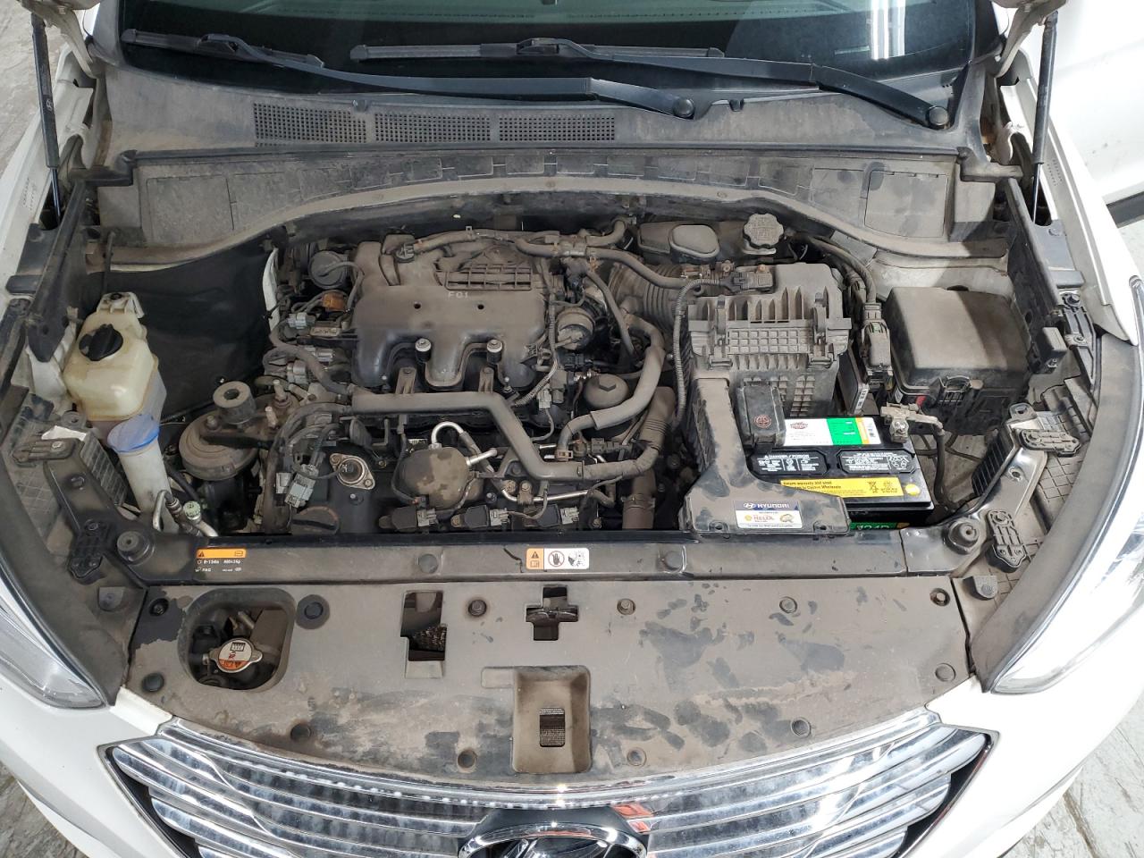 2016 Hyundai Santa Fe Se VIN: KM8SMDHF5GU153324 Lot: 83954125