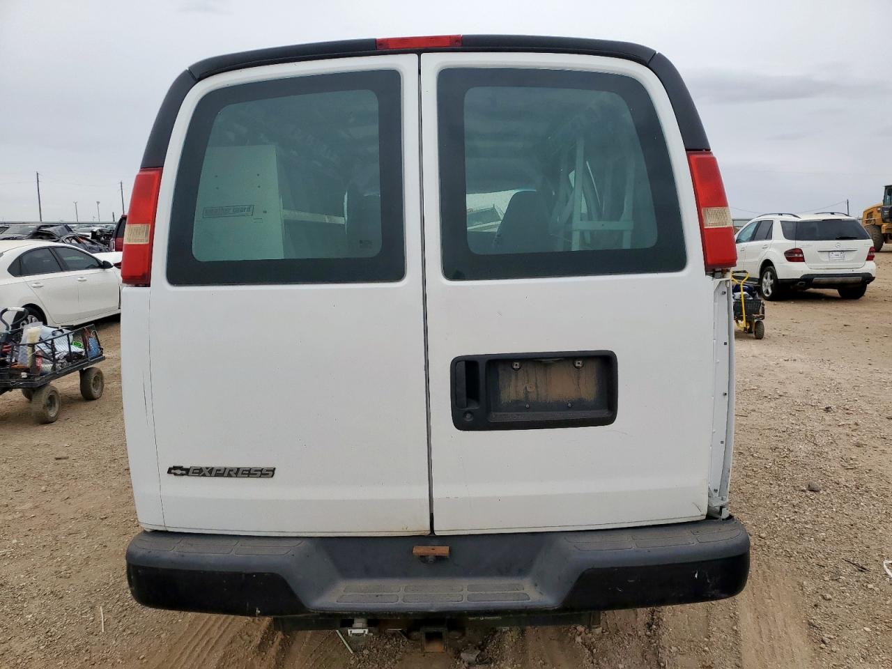 2007 Chevrolet Express G2500 VIN: 1GCGG25V071225145 Lot: 84377805