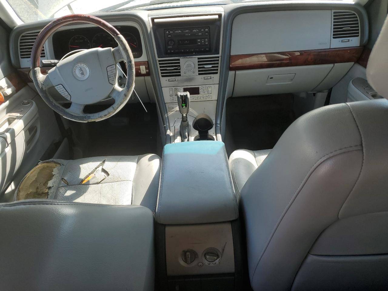 2004 Lincoln Aviator VIN: 5LMEU68H44ZJ19705 Lot: 70982975