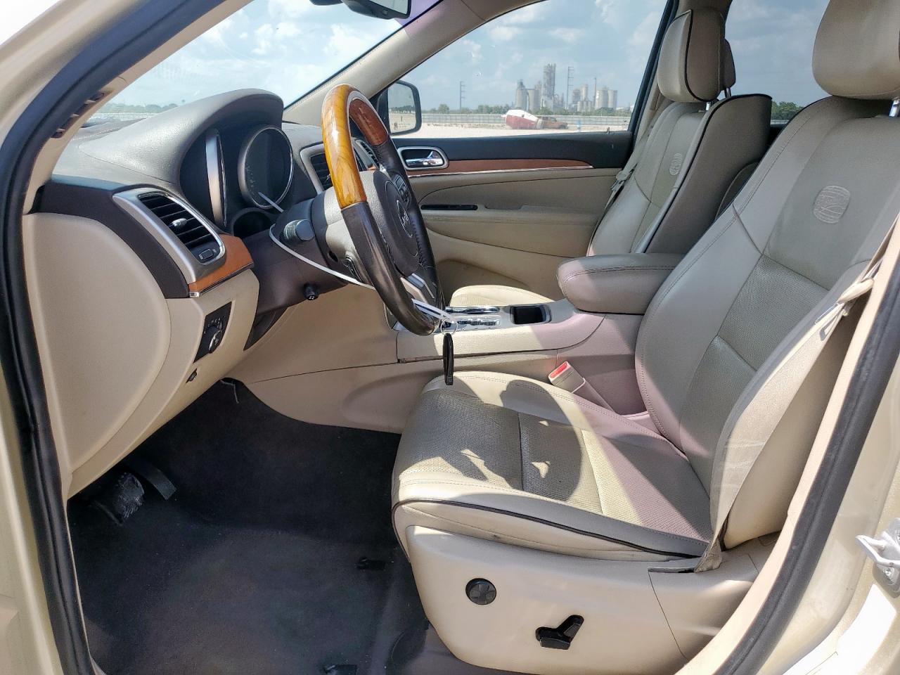 2011 Jeep Grand Cherokee Overland VIN: 1J4RS6GT2BC577869 Lot: 81570955