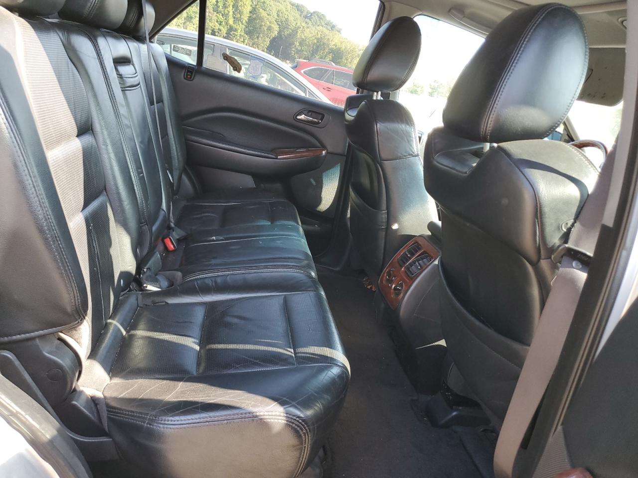 2005 Acura Mdx Touring VIN: 2HNYD18935H520710 Lot: 80108075