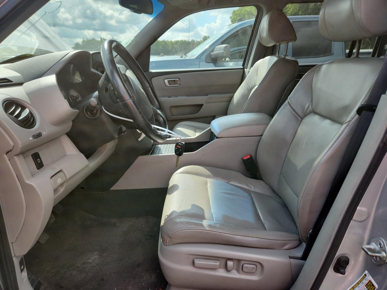 2011 Honda Pilot Exln VIN: 5FNYF4H71BB042627 Lot: 71297875