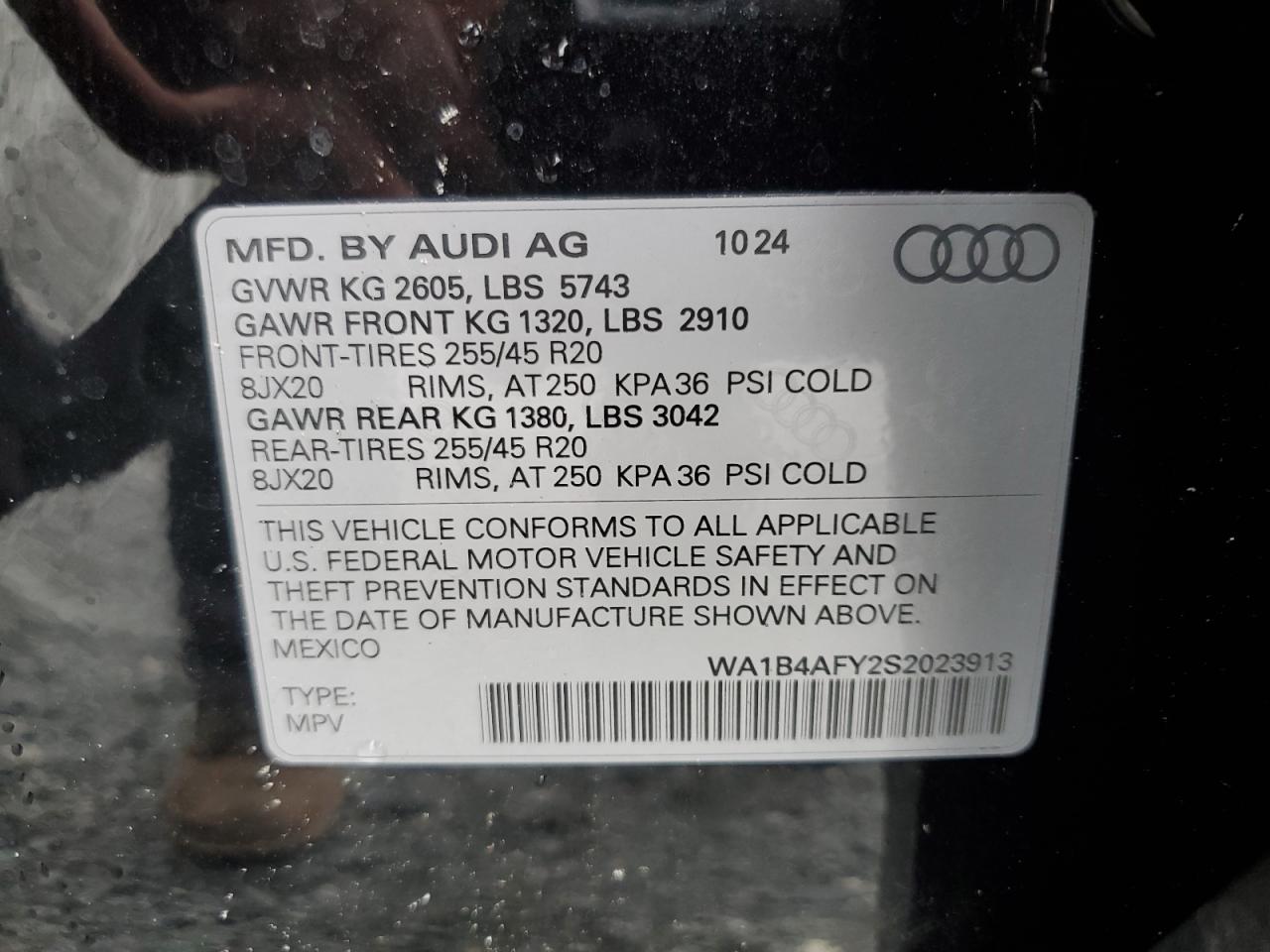 2025 Audi Sq5 Premium Plus VIN: WA1B4AFY2S2023913 Lot: 81858475