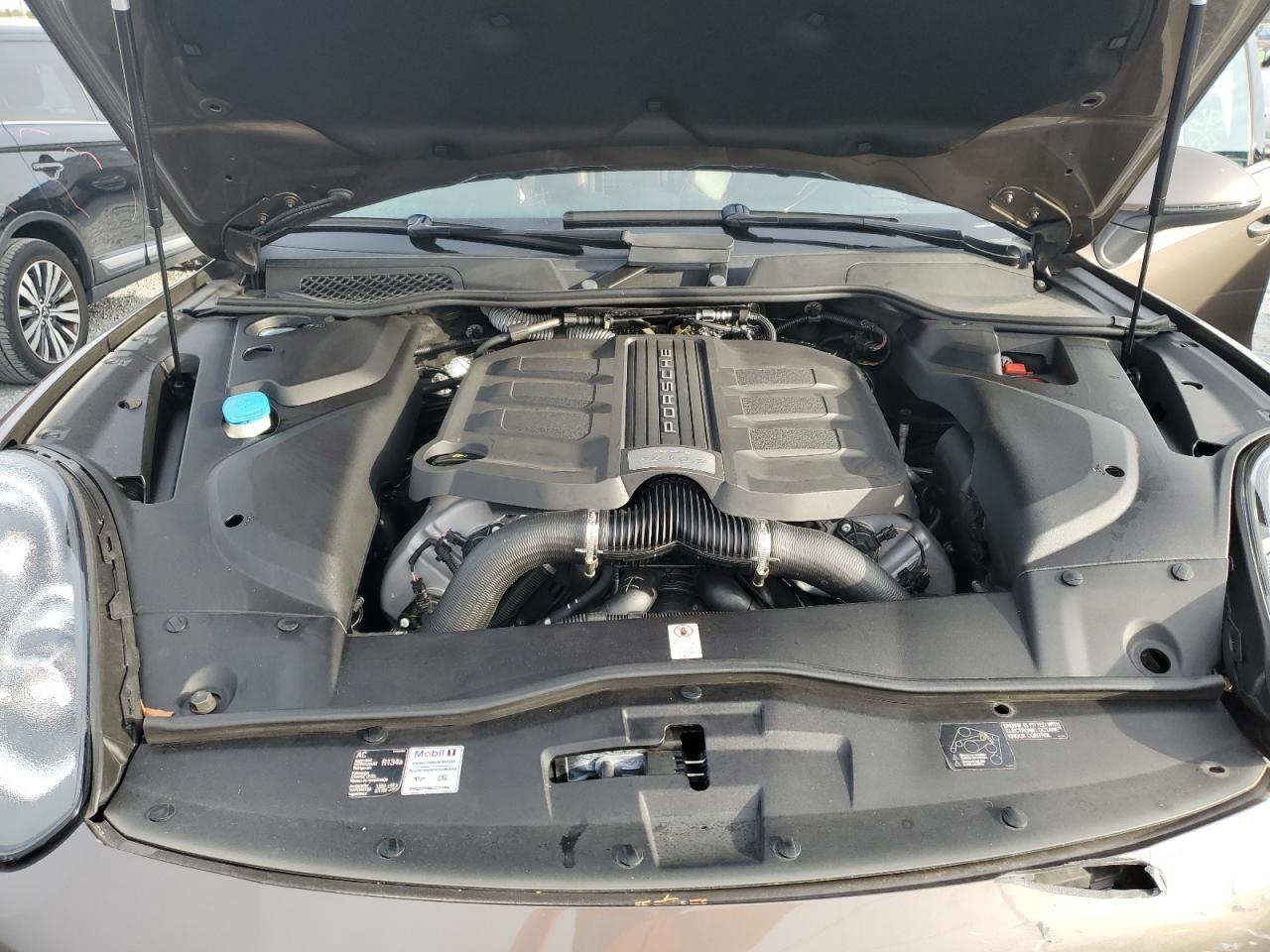 2015 Porsche Cayenne S VIN: WP1AB2A2XFLA59962 Lot: 81690475