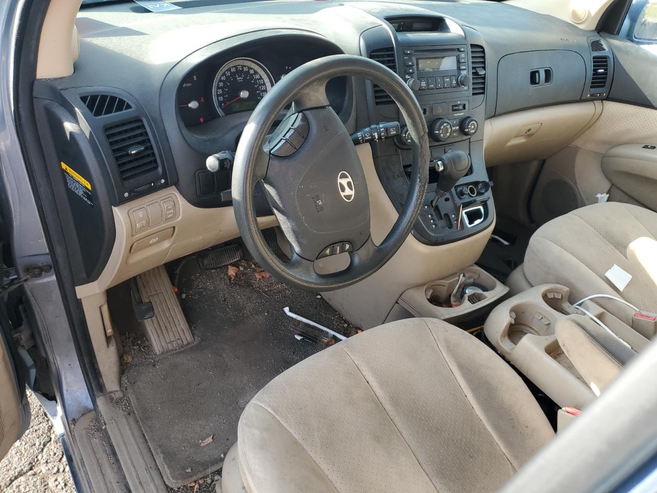 2008 Hyundai Entourage Gls VIN: KNDMC233386047235 Lot: 71770355