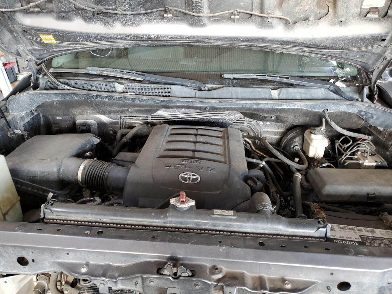2011 Toyota Tundra Crewmax Limited VIN: 5TFFY5F19BX098763 Lot: 81300045