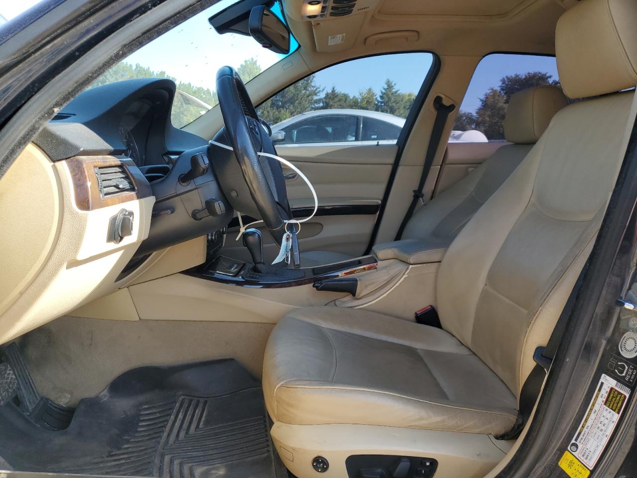 2007 BMW 328 Xi VIN: WBAVC93547KX52675 Lot: 80686375