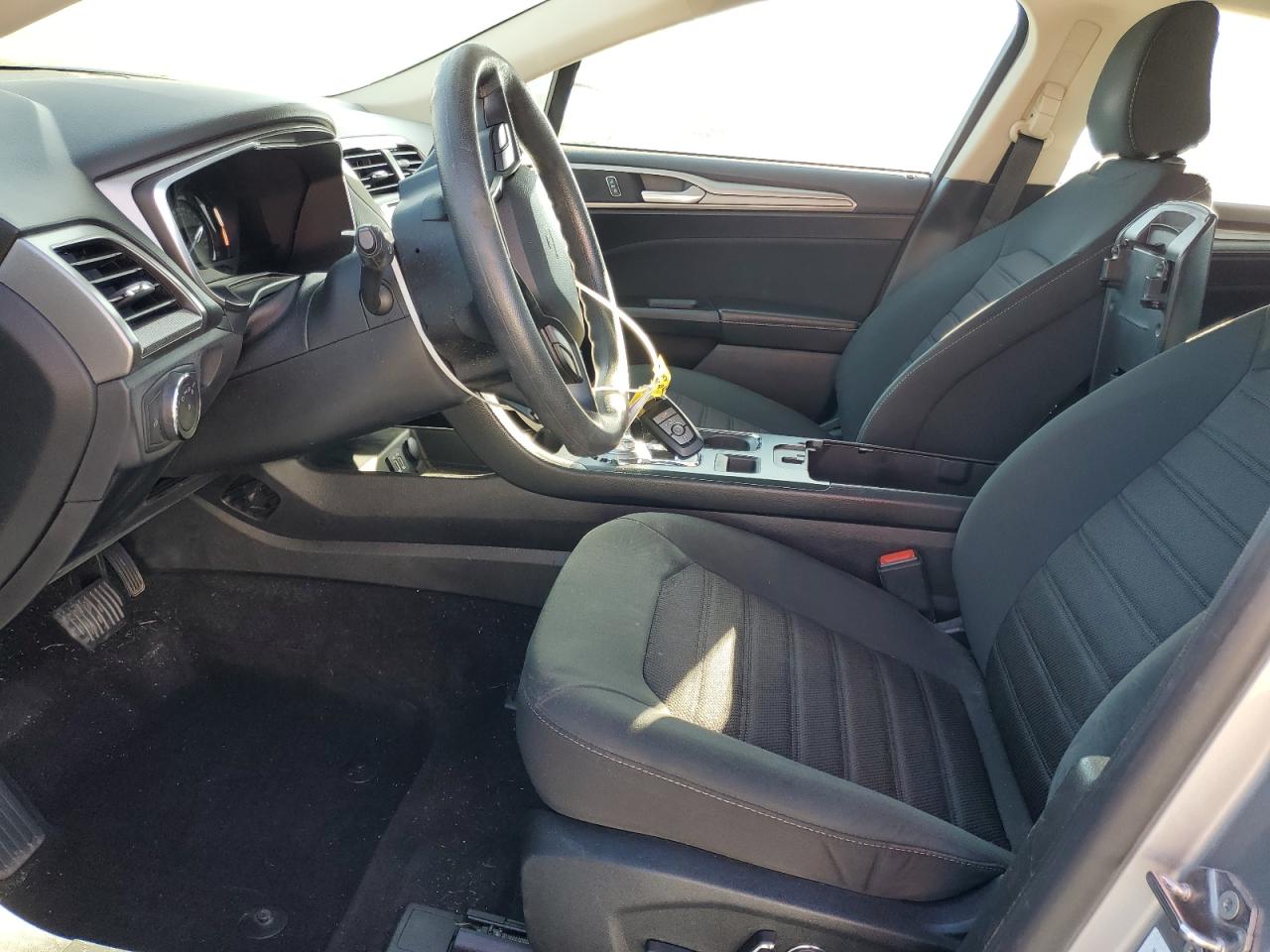 2020 Ford Fusion Se VIN: 3FA6P0T97LR212226 Lot: 84047395