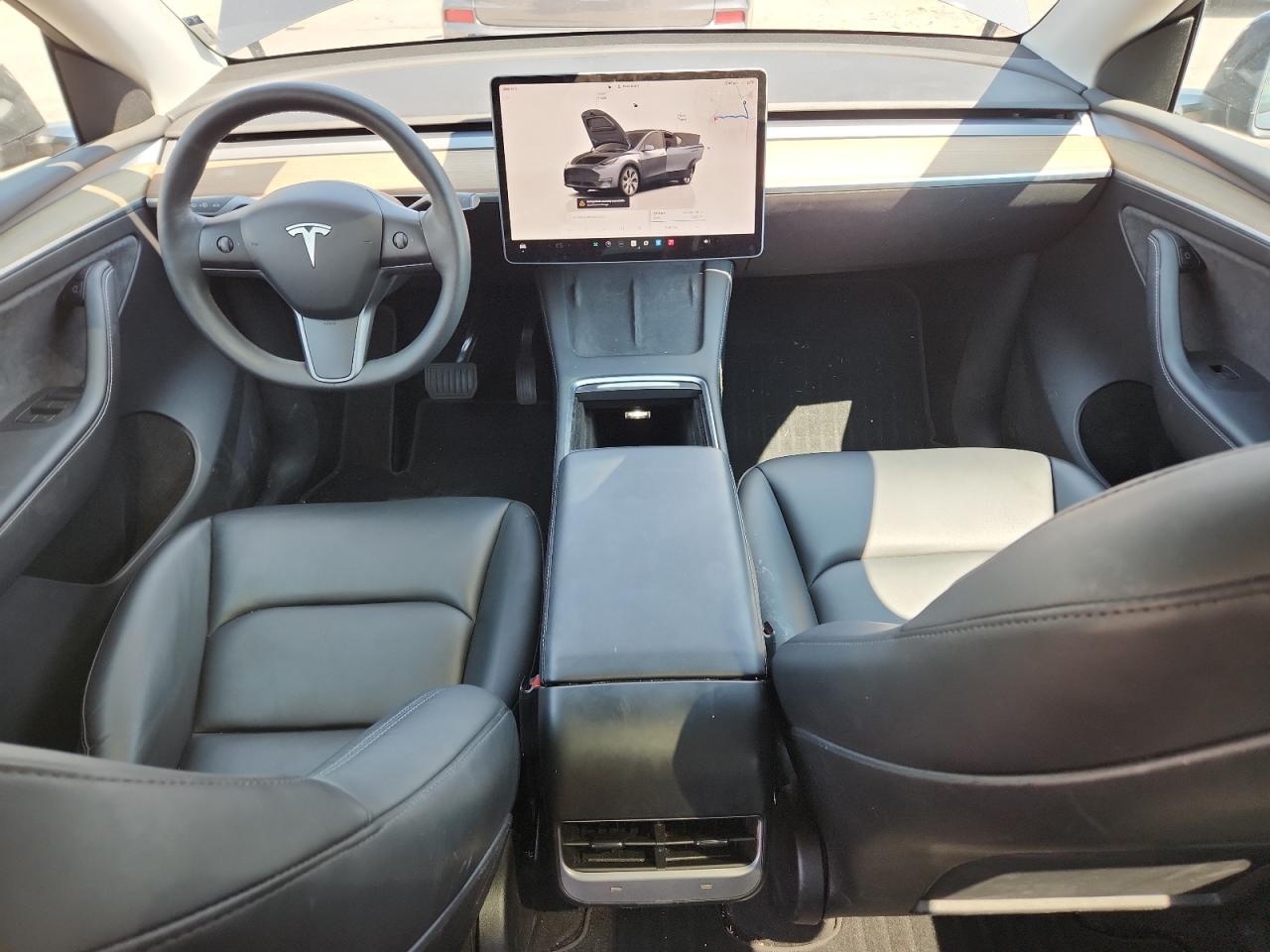 2023 Tesla Model Y VIN: 7SAYGDEE7PA040307 Lot: 70877845