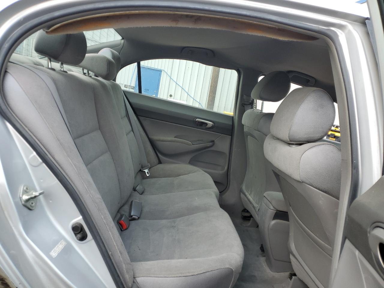 2007 Honda Civic Lx VIN: 1HGFA165X7L137487 Lot: 71702435