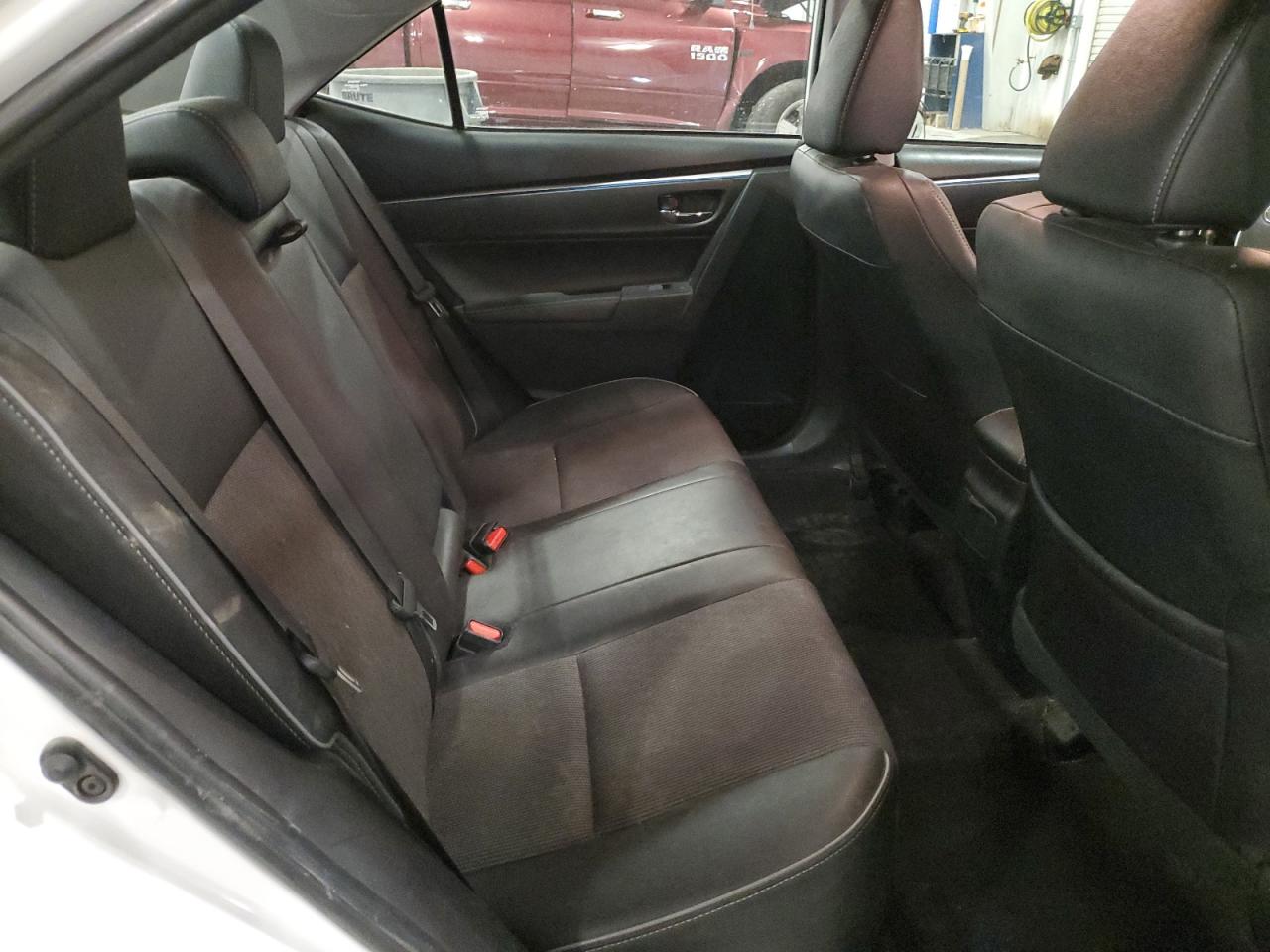 2016 Toyota Corolla L VIN: 2T1BURHEXGC641366 Lot: 71480685