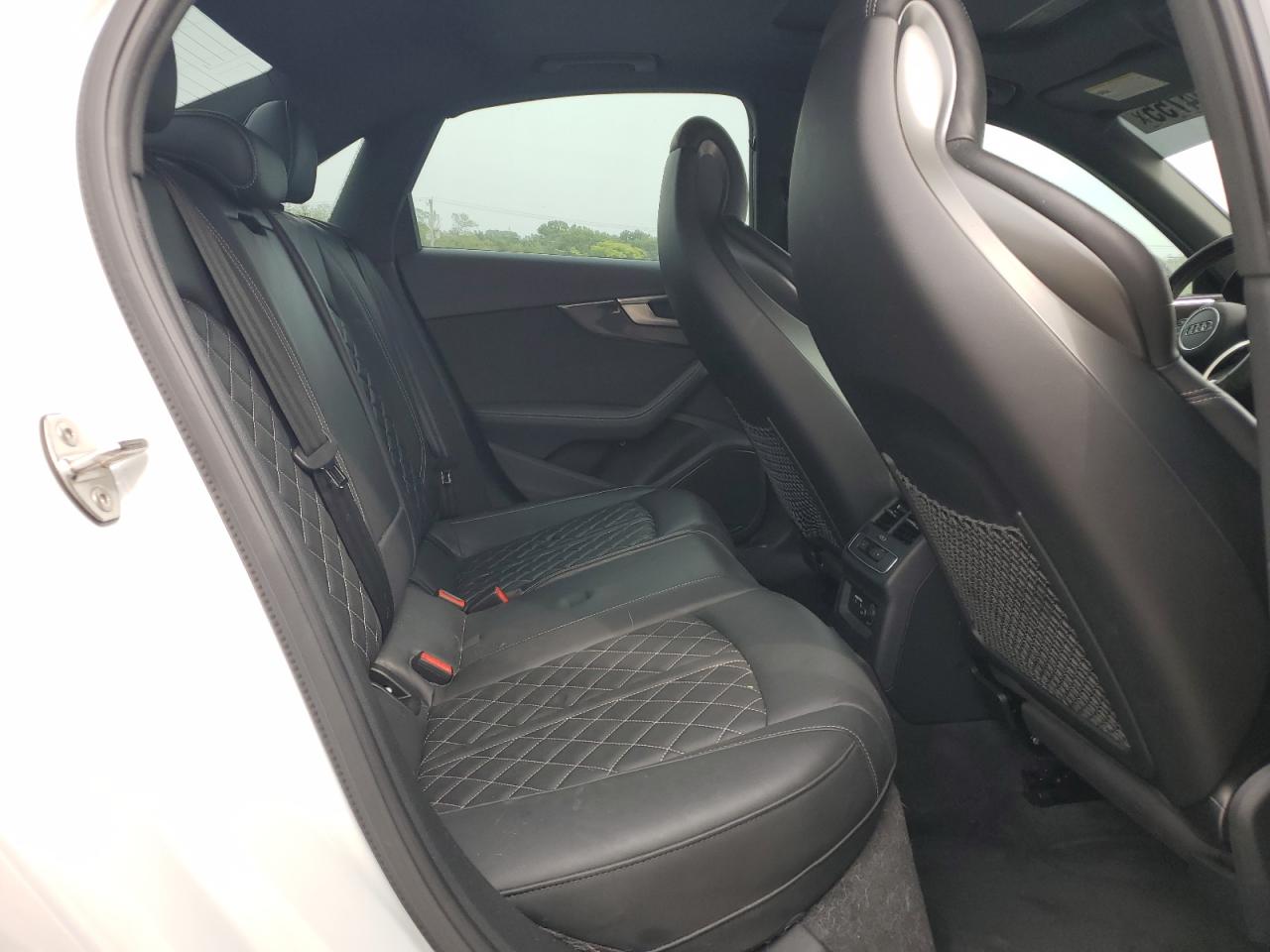 2019 Audi S4 Premium Plus VIN: WAUB4AF45KA106256 Lot: 81904755