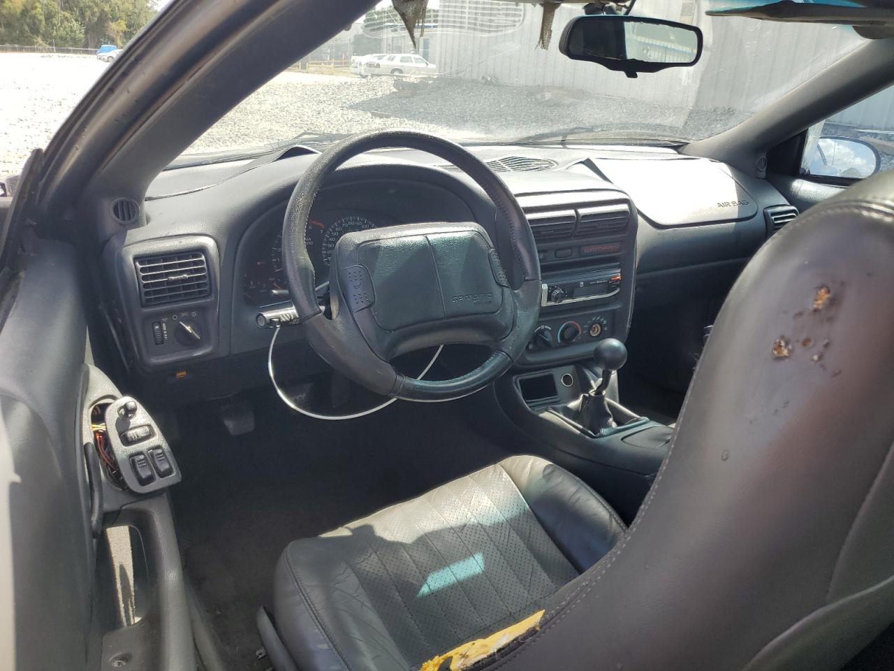 1998 Chevrolet Camaro Z28 VIN: 2G1FP22G6W2122325 Lot: 81606325