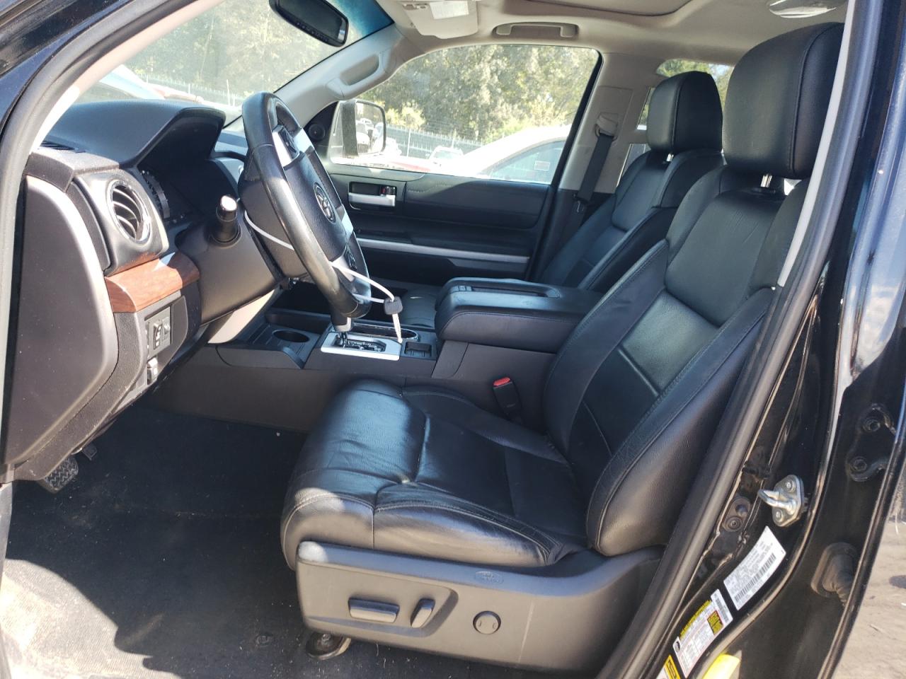 2015 Toyota Tundra Crewmax Limited VIN: 5TFHW5F12FX417201 Lot: 84732895