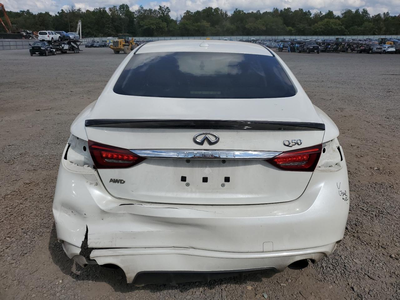 2018 Infiniti Q50 Luxe VIN: JN1EV7AR2JM440084 Lot: 70596195