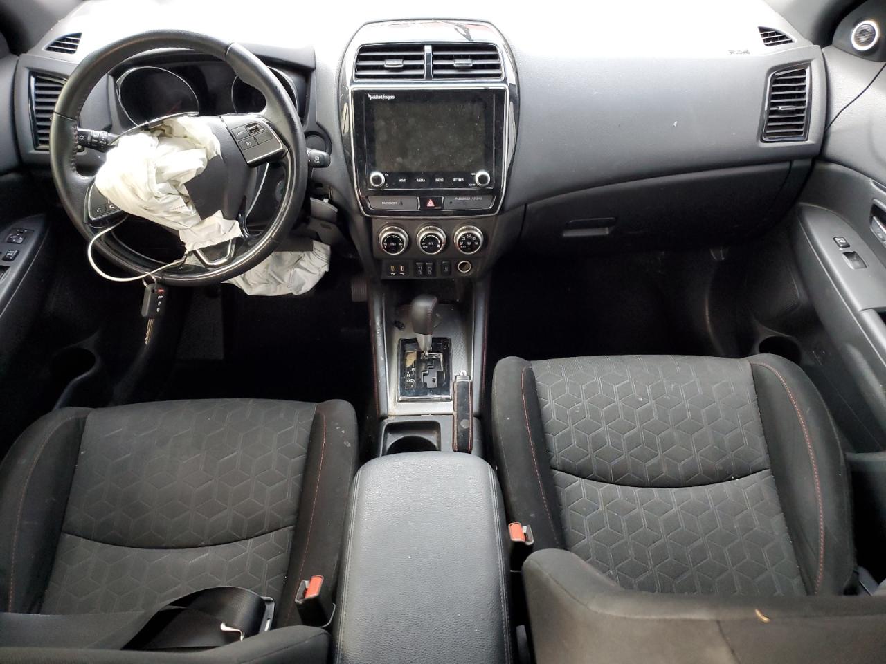 2020 Mitsubishi Outlander Sport Es VIN: JA4AP3AU7LU025875 Lot: 72101315