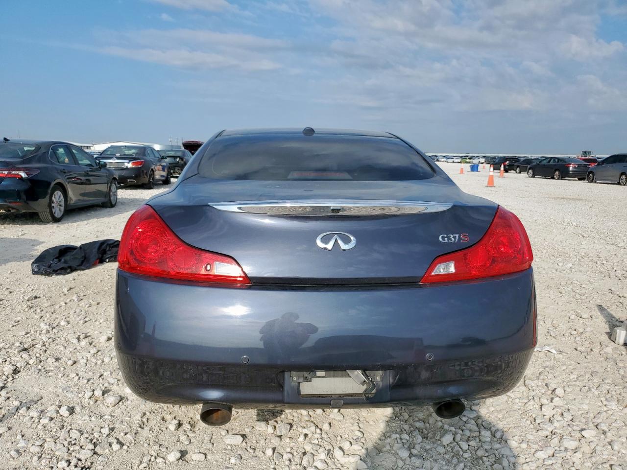 2011 Infiniti G37 Base VIN: JN1CV6EK9BM213622 Lot: 71267765