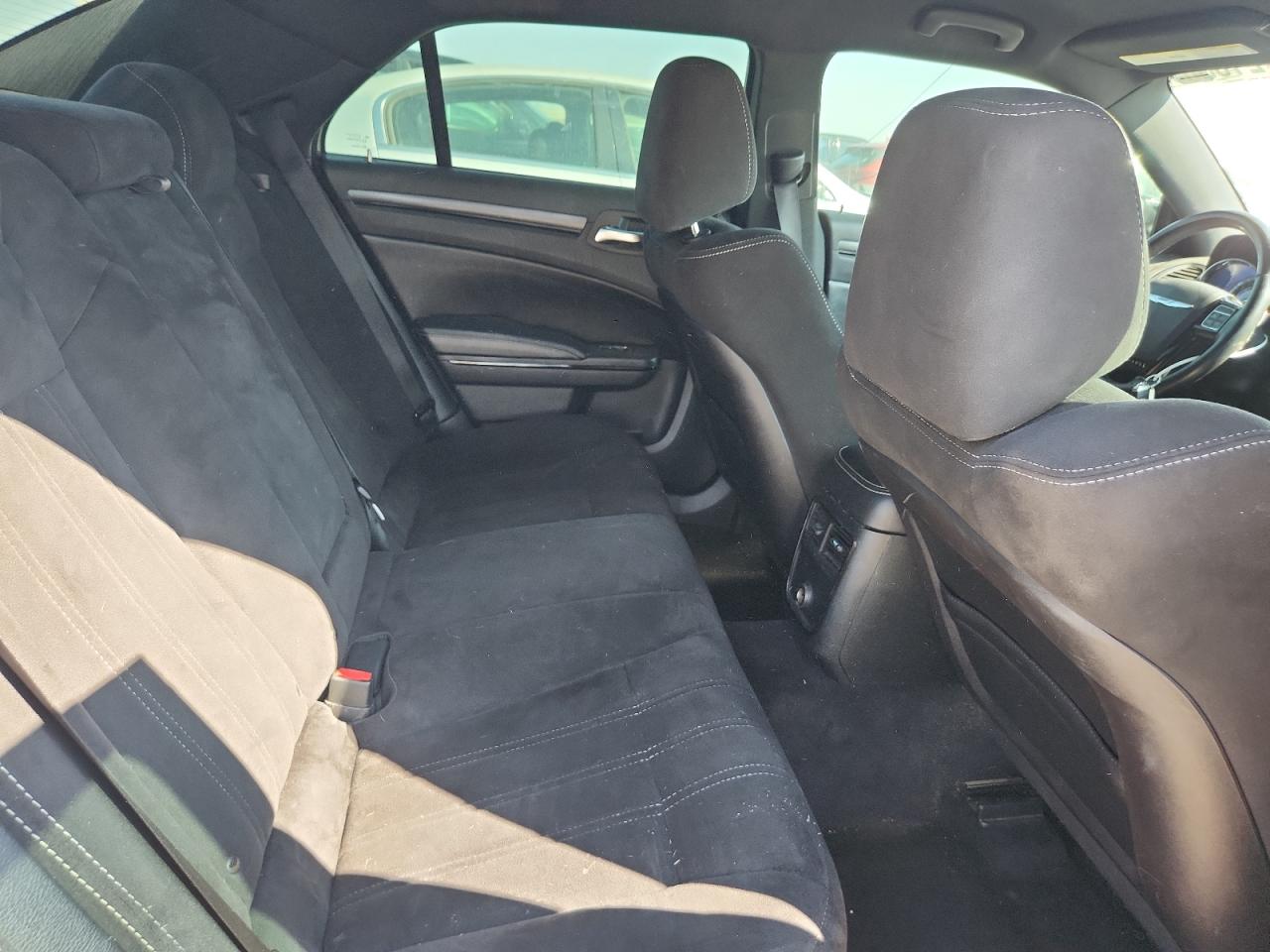 2012 Chrysler 300 S VIN: 2C3CCABG9CH256629 Lot: 71216385