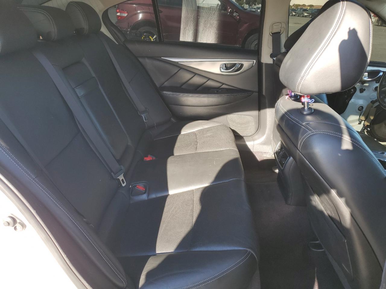 2015 Infiniti Q50 Base VIN: JN1BV7AP7FM354441 Lot: 81762265