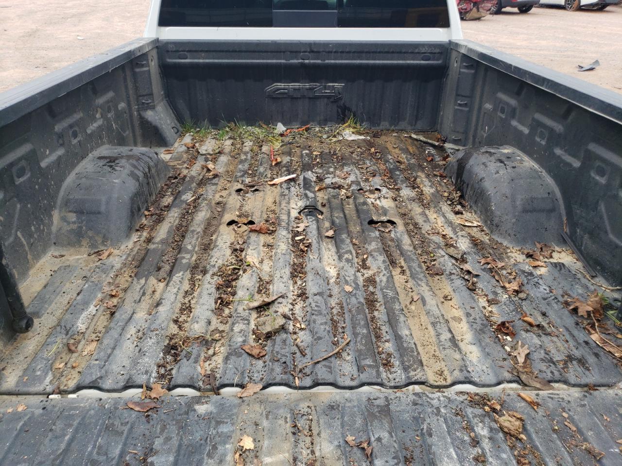 2022 GMC Sierra K2500 At4 VIN: 1GT49PEY0NF356399 Lot: 83789495