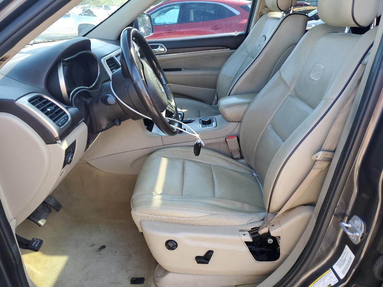 2014 Jeep Grand Cherokee Overland VIN: 1C4RJFCT2EC304739 Lot: 72046735