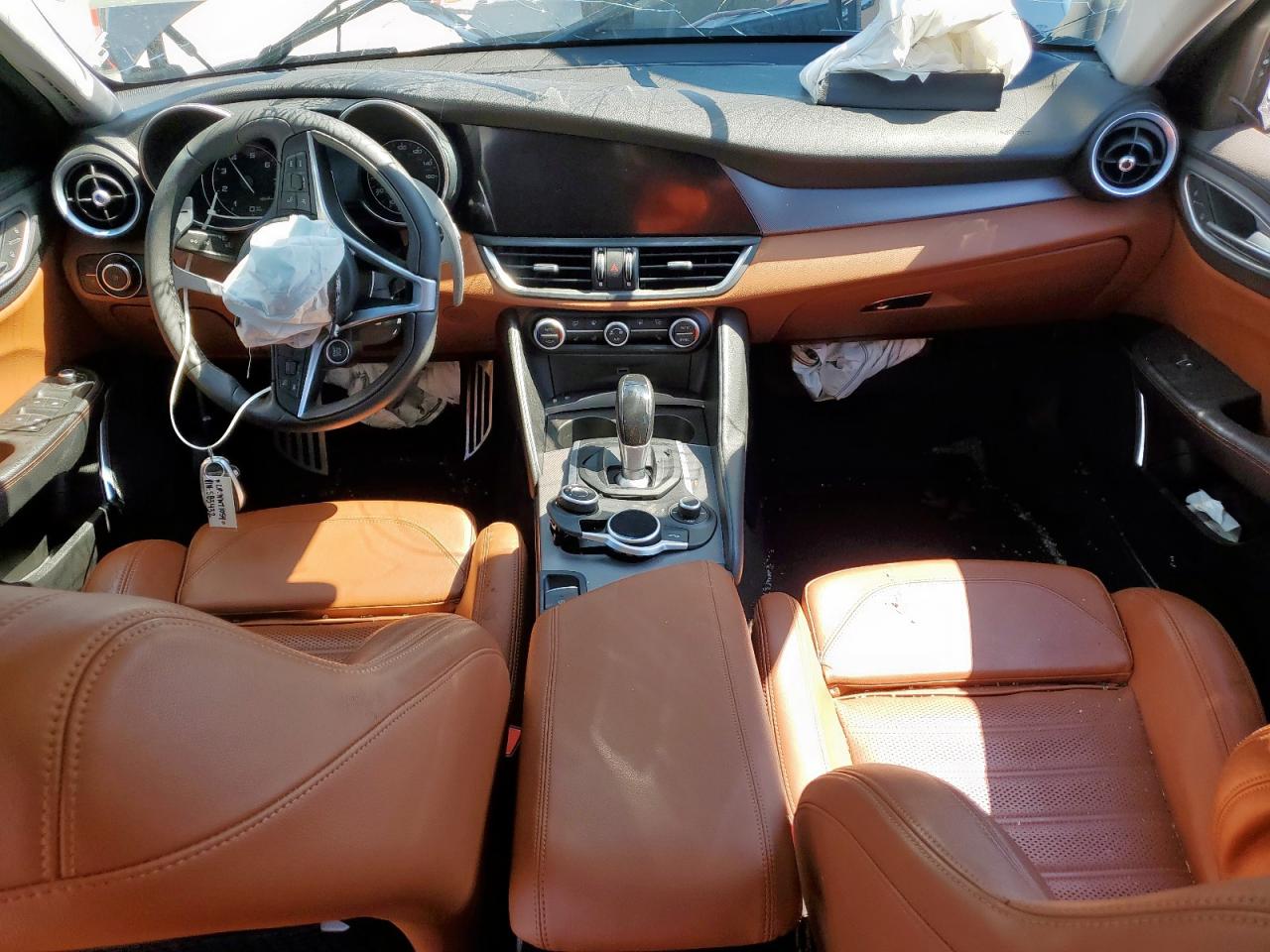 2018 Alfa Romeo Giulia Ti VIN: ZARFAECN1J7583432 Lot: 71325705