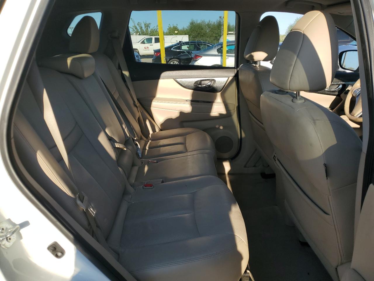 2015 Nissan Rogue S VIN: 5N1AT2MT5FC810125 Lot: 71590735