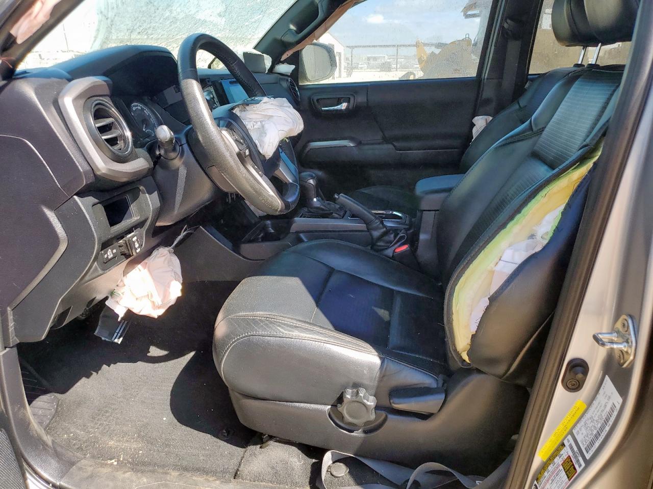 2018 Toyota Tacoma Double Cab VIN: 5TFAZ5CN5JX061805 Lot: 83866595