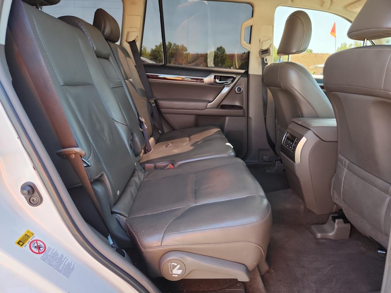 2015 Lexus Gx 460 Premium VIN: JTJJM7FXXF5117311 Lot: 81336305