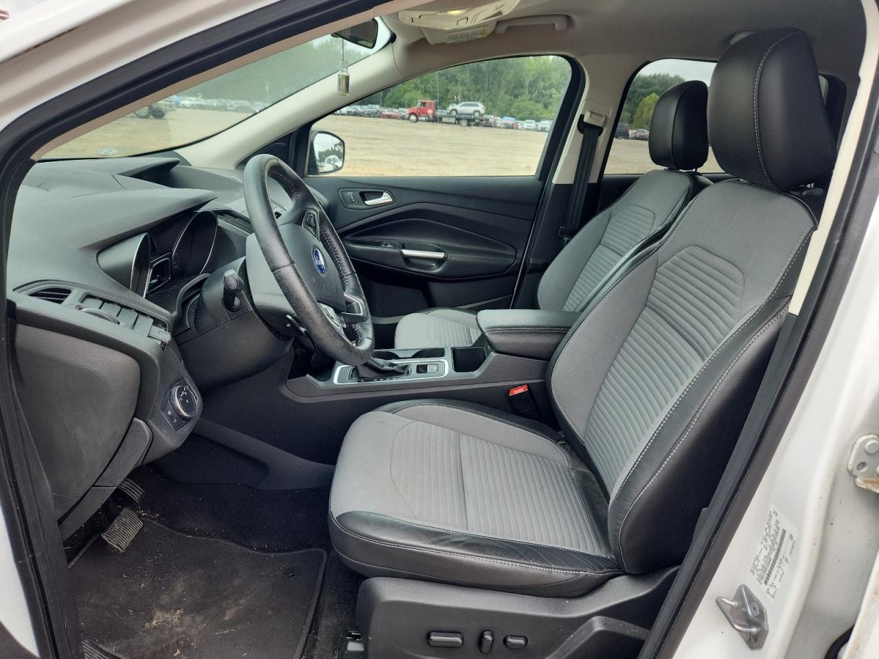 2018 Ford Escape Se VIN: 1FMCU0GDXJUA09062 Lot: 81679825