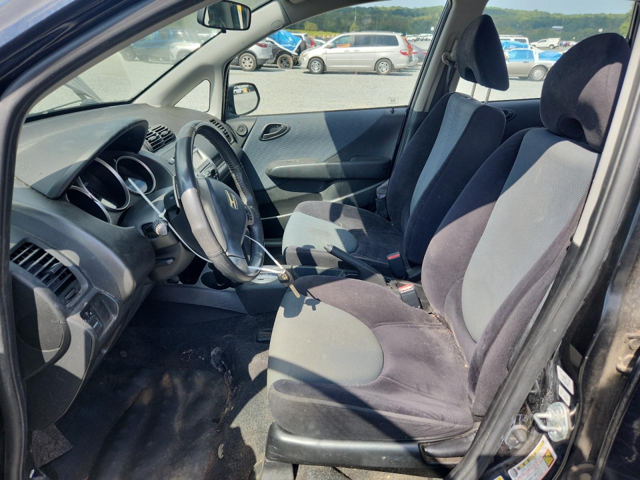 2007 Honda Fit S VIN: JHMGD38647S054606 Lot: 80679145