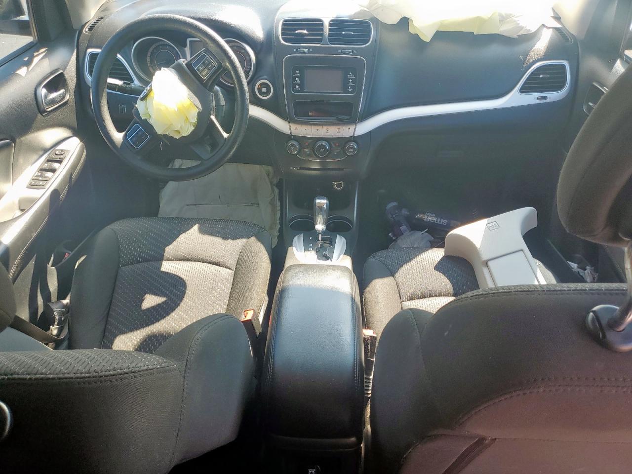 2019 Dodge Journey Se VIN: 3C4PDCAB0KT860099 Lot: 71606485