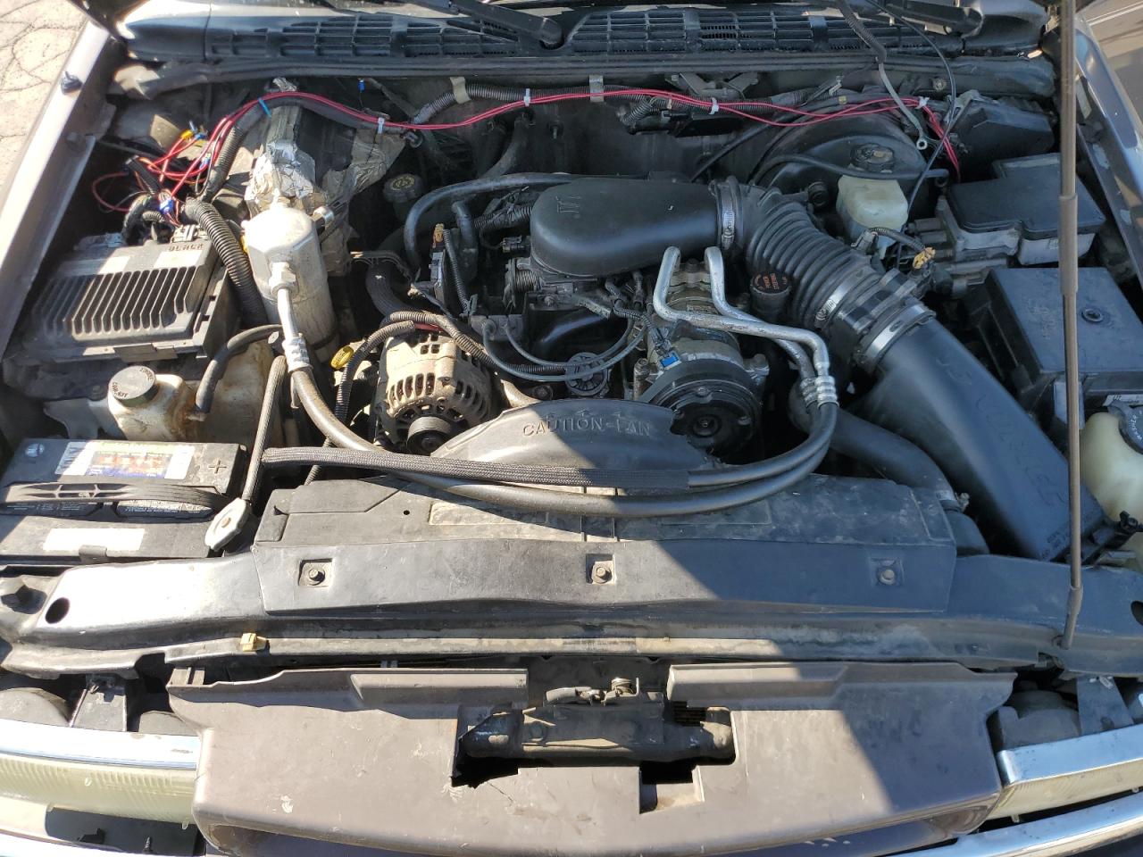 1998 Chevrolet Blazer VIN: 1GNCS13WXW2207884 Lot: 80690405