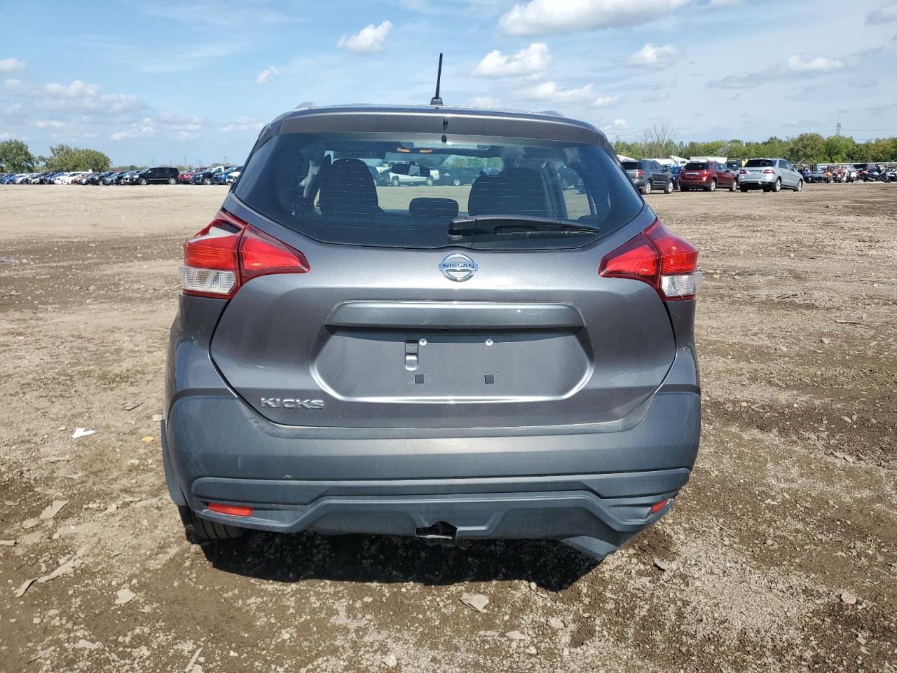 3N1CP5CU8JL521916 2018 Nissan Kicks S