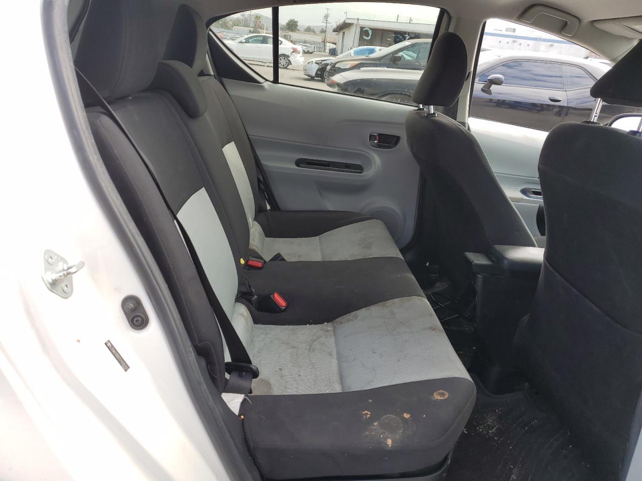 2012 Toyota Prius C VIN: JTDKDTB37C1525707 Lot: 81075825