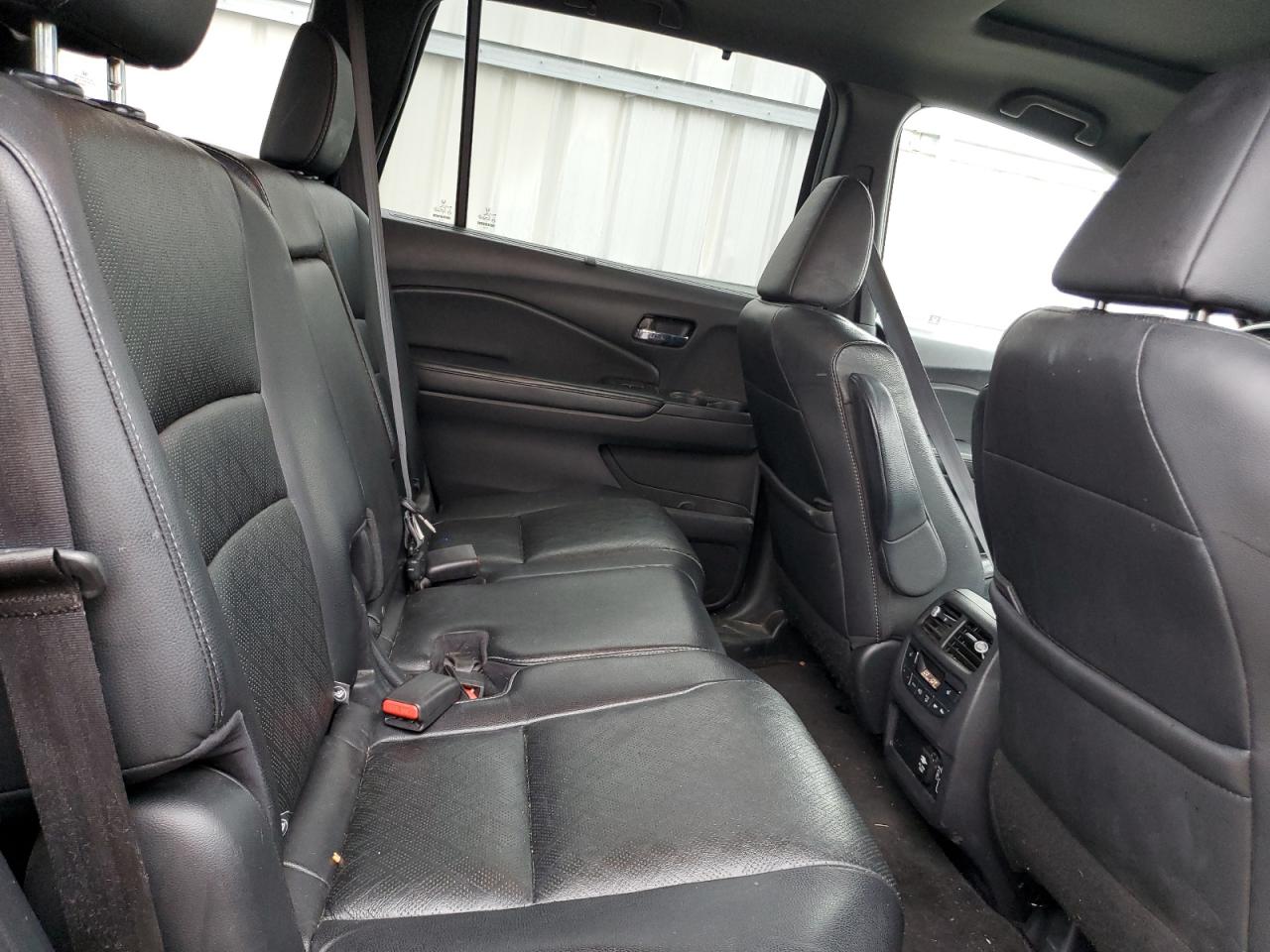 2019 Honda Passport Elite VIN: 5FNYF8H01KB012957 Lot: 82051255