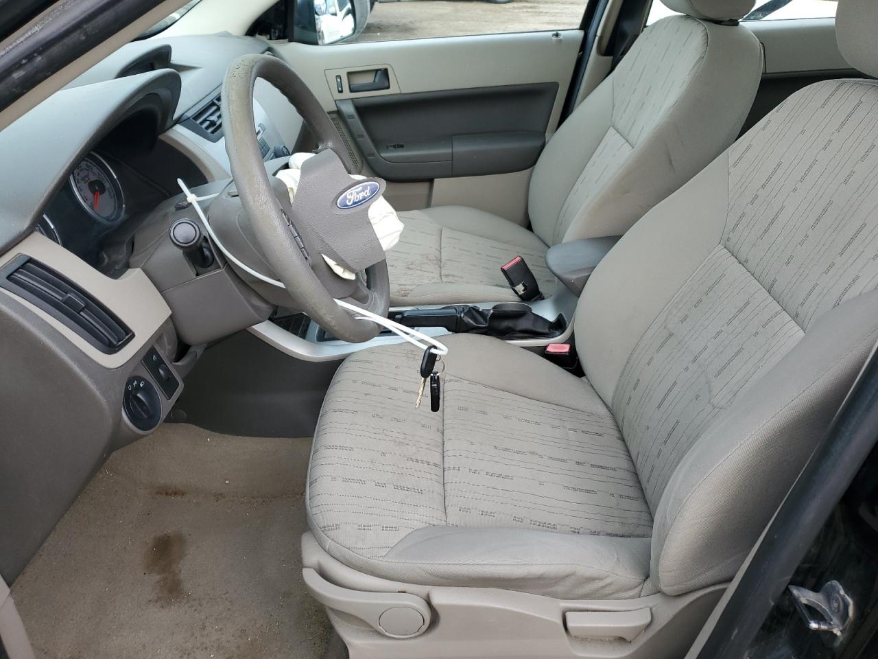 2011 Ford Focus Se VIN: 1FAHP3FN8BW117611 Lot: 81721155