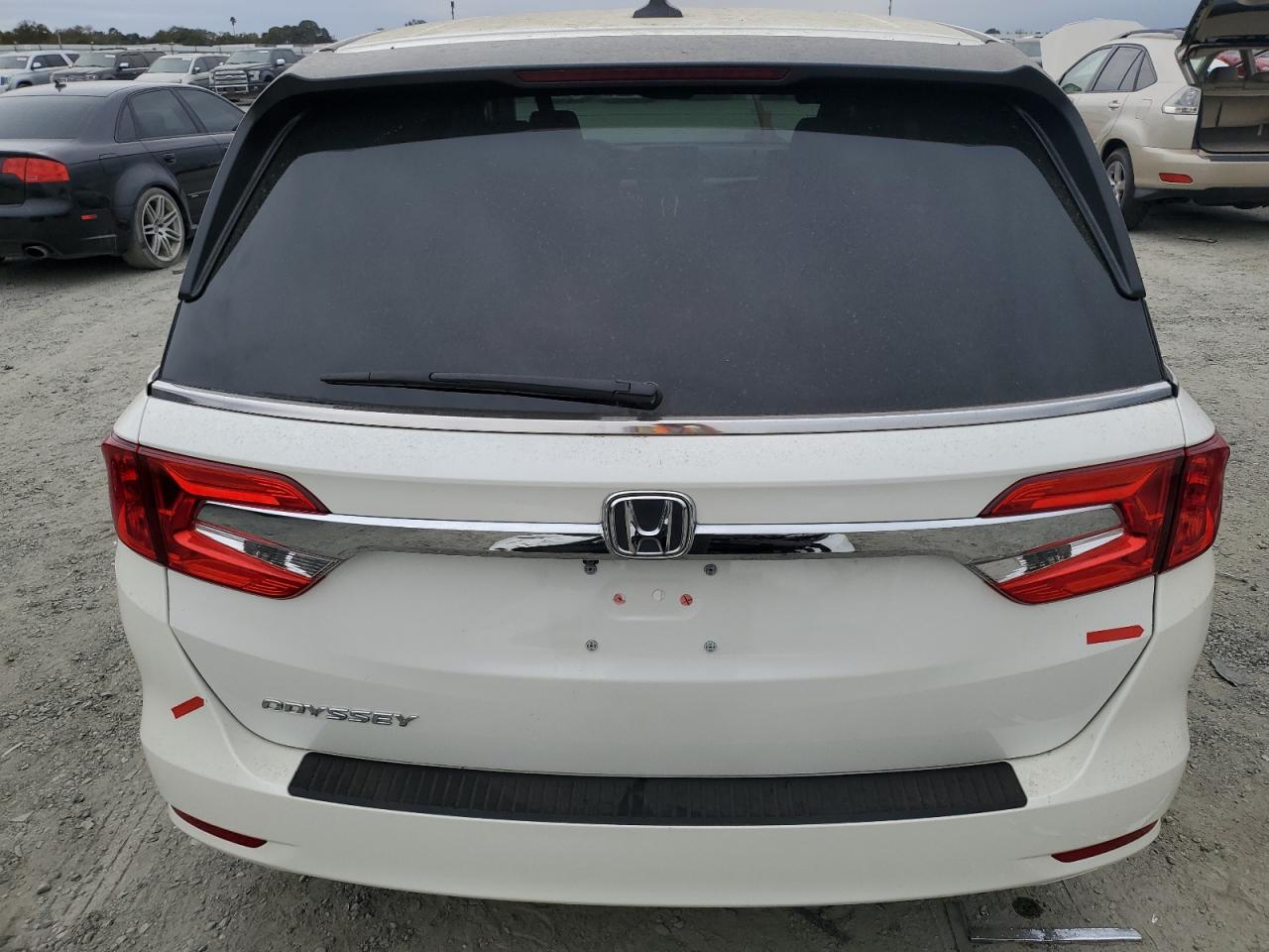 2018 Honda Odyssey Exl VIN: 5FNRL6H77JB023460 Lot: 81855555