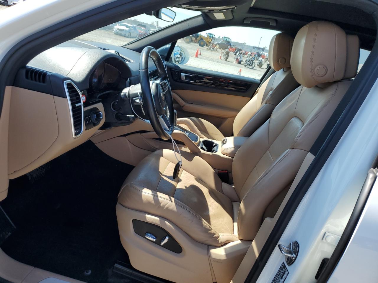2019 Porsche Cayenne VIN: WP1AA2AY4KDA03320 Lot: 82170425