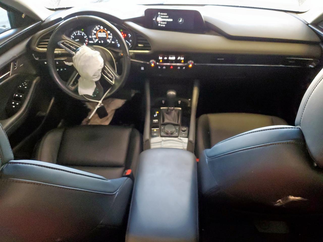 2020 Mazda 3 Preferred VIN: JM1BPADL7L1166657 Lot: 80761465
