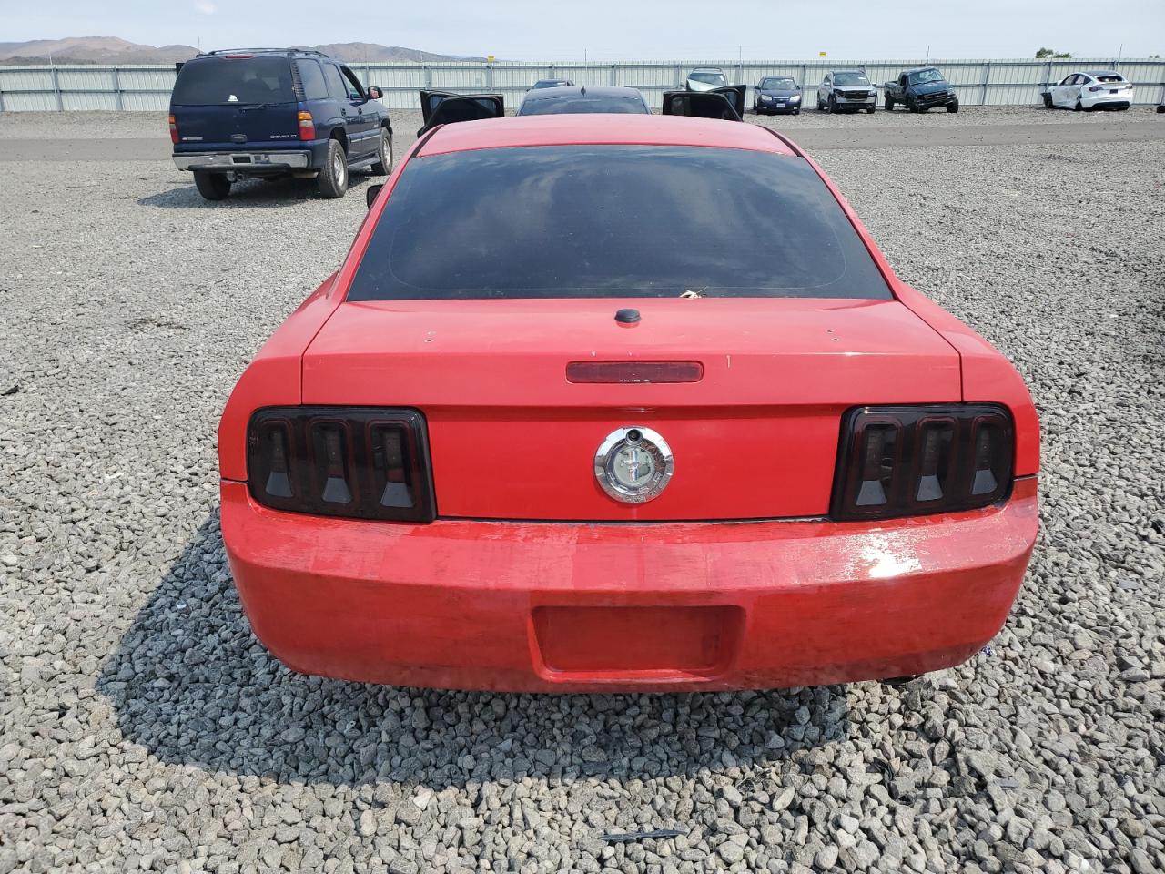 2007 Ford Mustang VIN: 1ZVFT80N175310972 Lot: 67811945