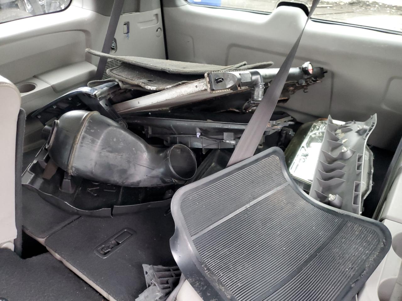 2011 Honda Pilot Exln VIN: 5FNYF4H72BB004422 Lot: 82132525