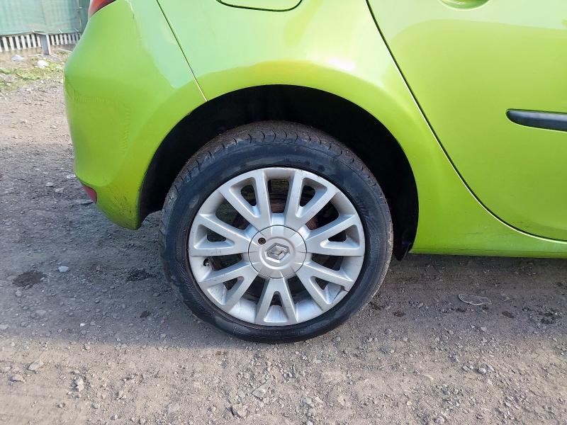 2009 RENAULT CLIO EXPRESSION 16V 1.2 16V EXPRESSION 5DR