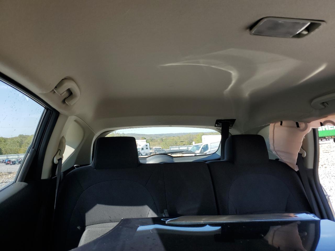 2015 Nissan Rogue Select S VIN: JN8AS5MV6FW258938 Lot: 81189355