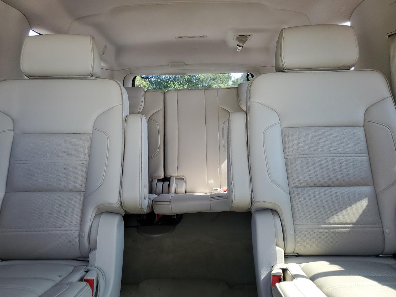 2015 GMC Yukon Xl Denali VIN: 1GKS1JKJ1FR564394 Lot: 81408095