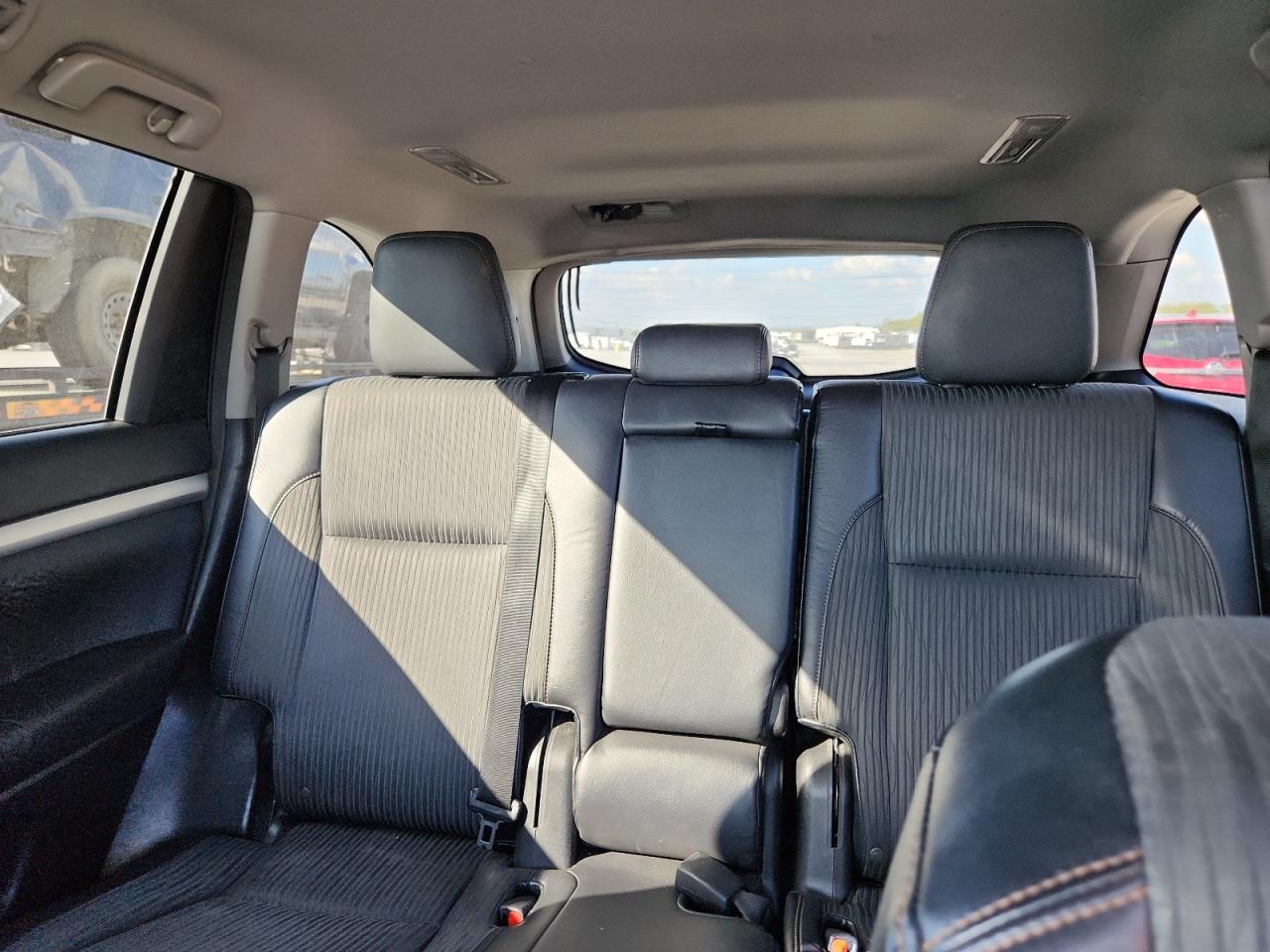 2015 Toyota Highlander Le VIN: 5TDZKRFH5FS118506 Lot: 84758805