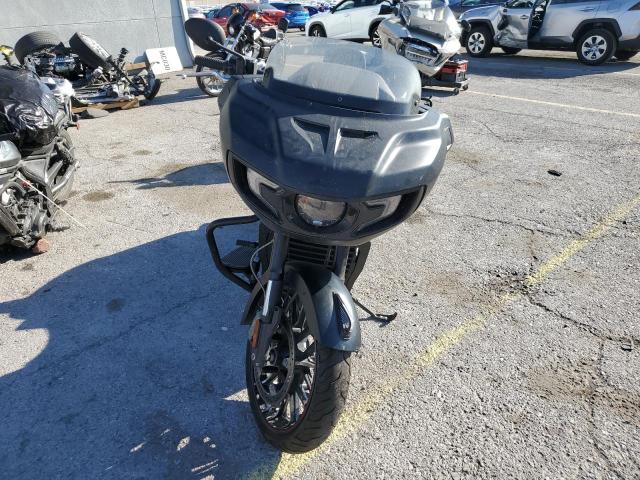 2023 INDIAN MOTORCYCLE CO. CHALLENGER DARK HORSE  